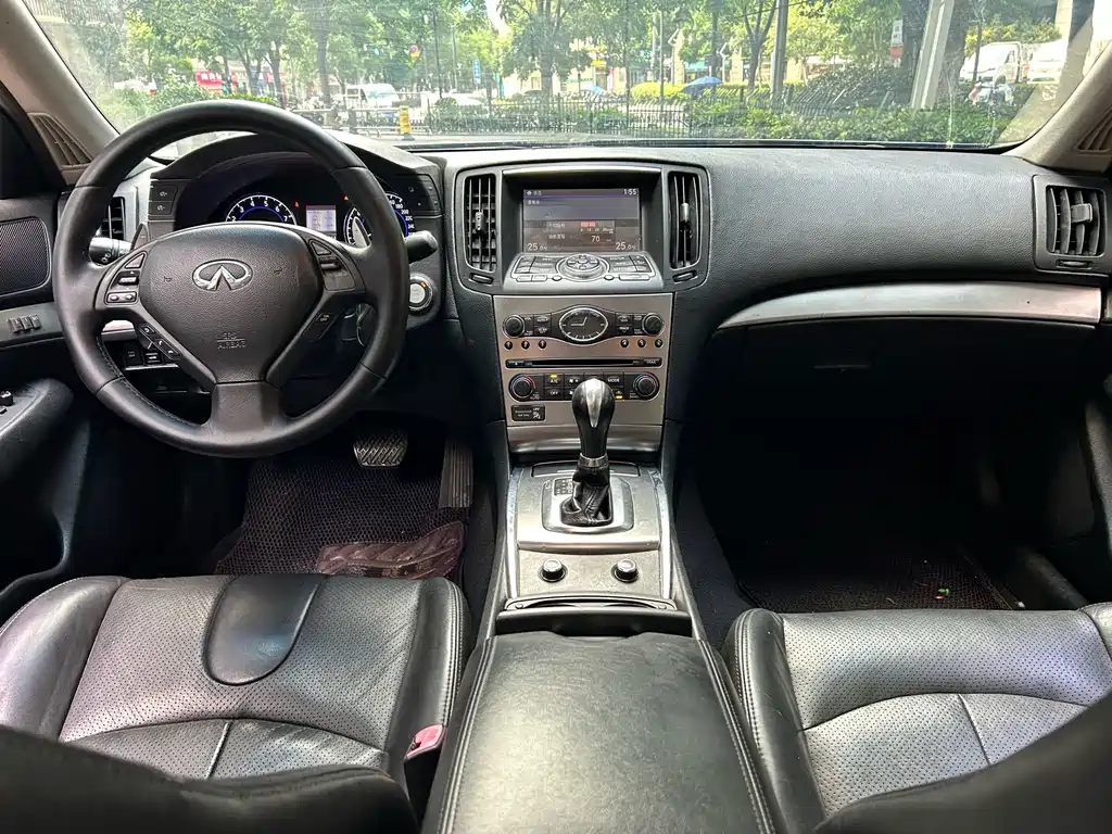Infiniti G — миниатюра 13