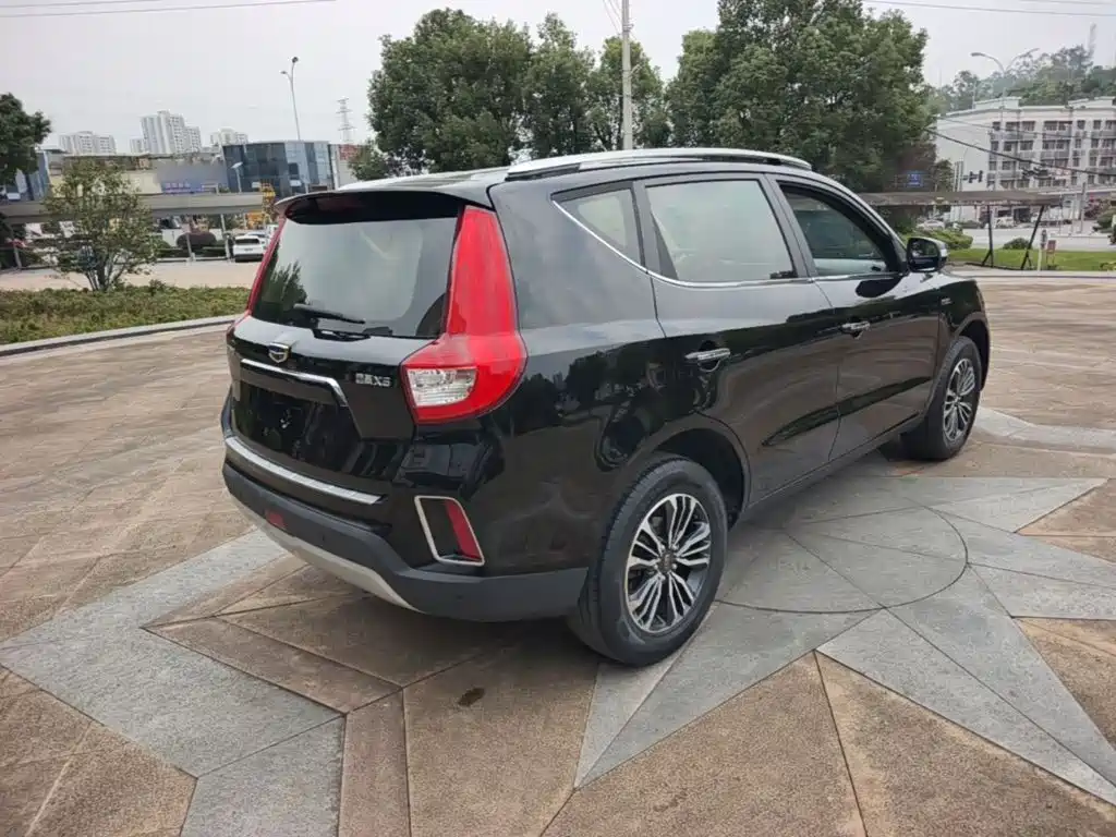 Geely Vision X6 — миниатюра 7