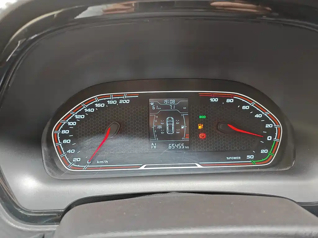 Chery New Energy Tiggo 3xe — миниатюра 18