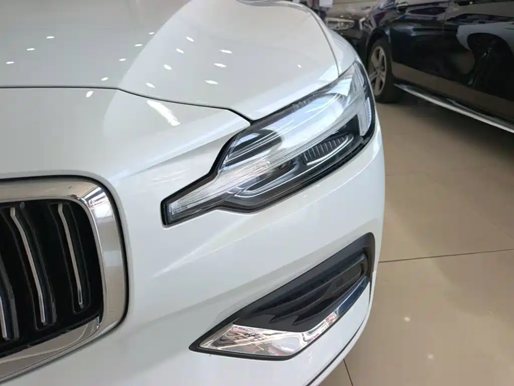 Volvo S60 — миниатюра 24