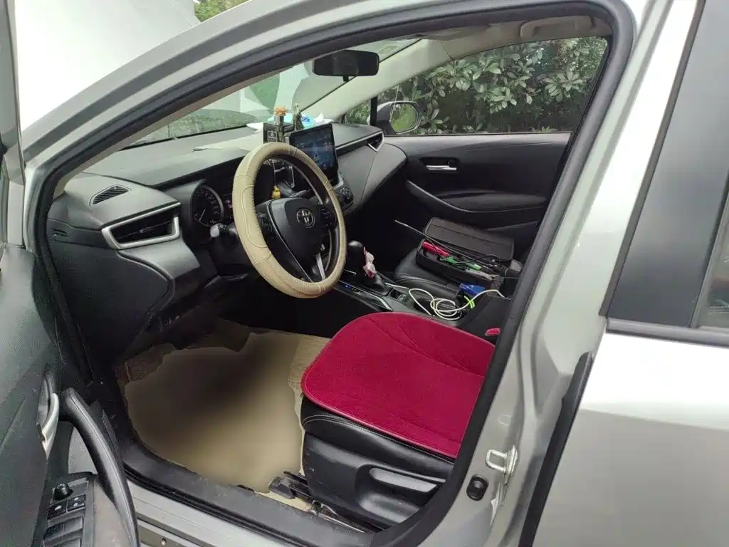Toyota Corolla — миниатюра 12