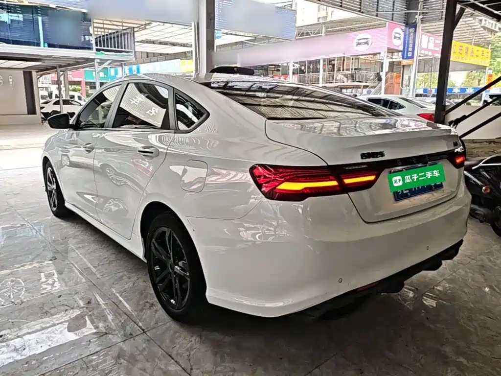 Geely Binrui — миниатюра 5