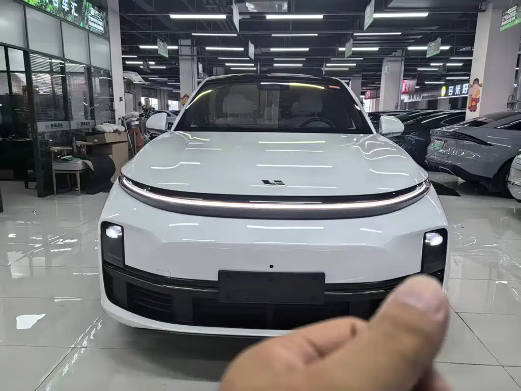 Li Auto Li L7 — миниатюра 2
