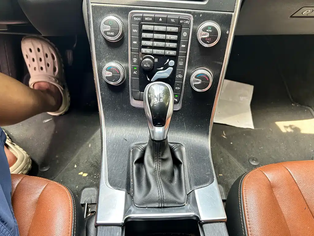 Volvo S60 — миниатюра 11