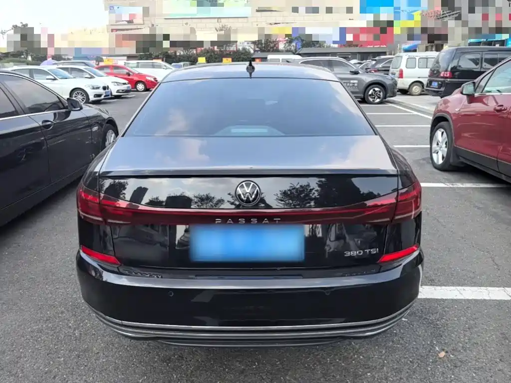 Volkswagen Passat — миниатюра 6