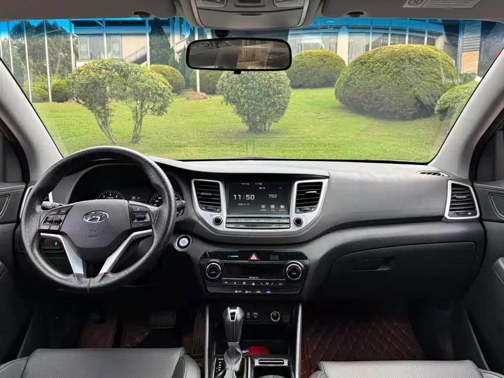 Hyundai Tucson — миниатюра 19