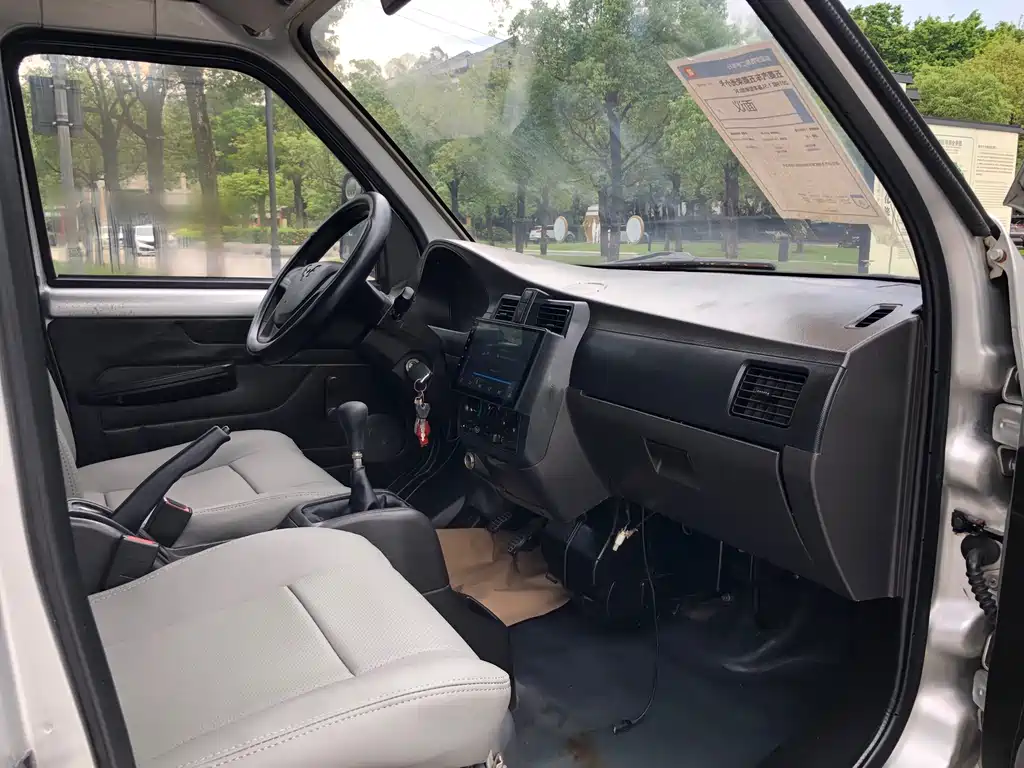 Wuling Rongguang Mini Truck - фото 14