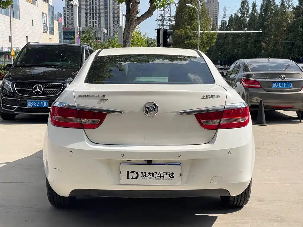 Buick Excelle — миниатюра 8