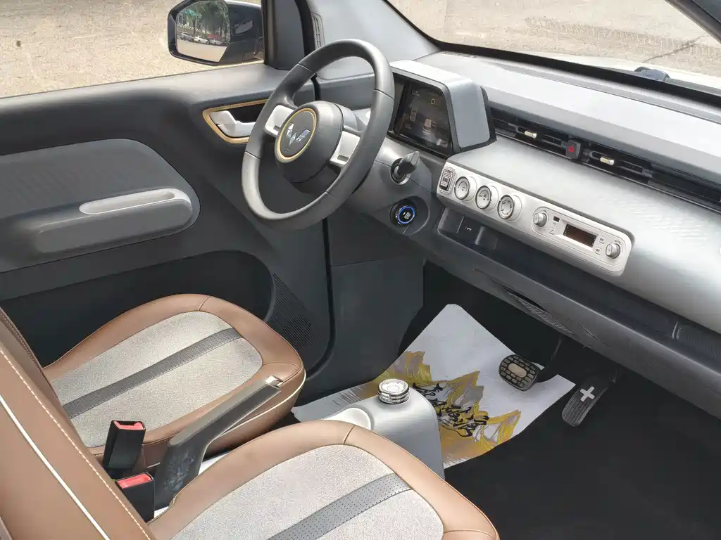 Wuling MINIEV — миниатюра 7
