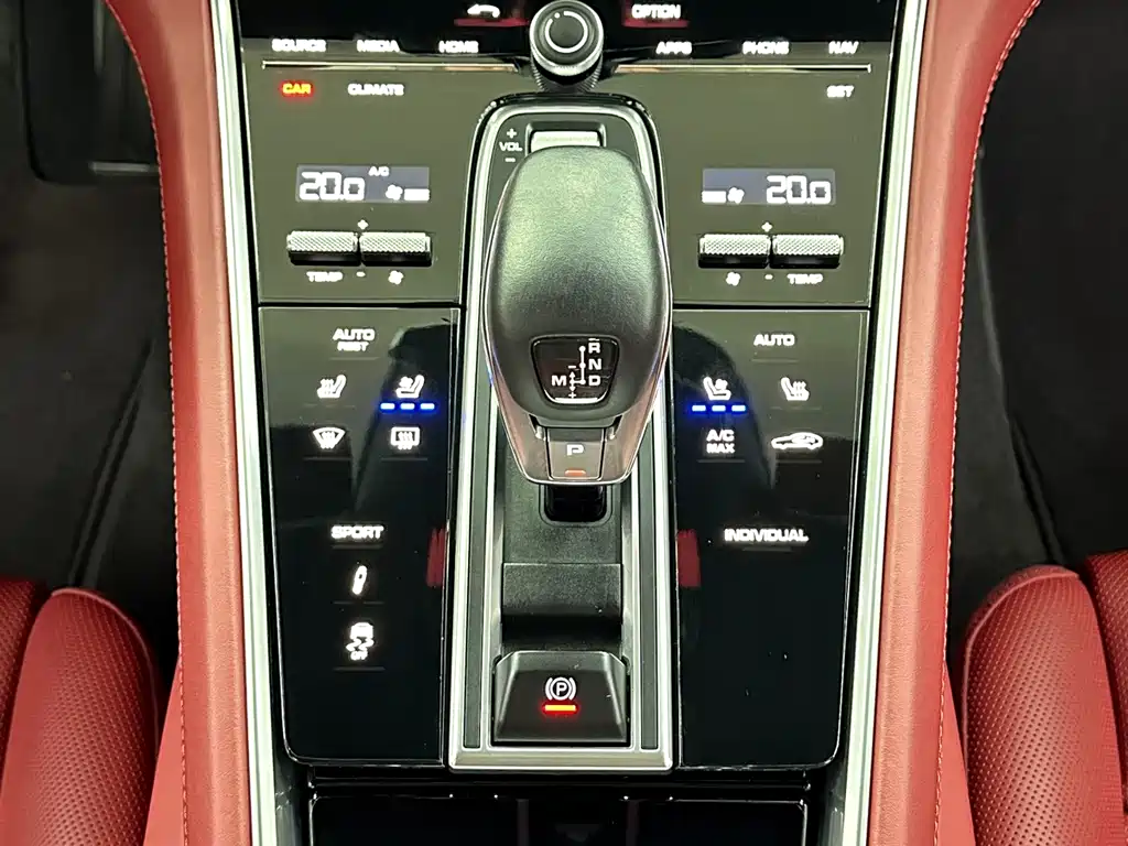 Porsche Panamera — миниатюра 16