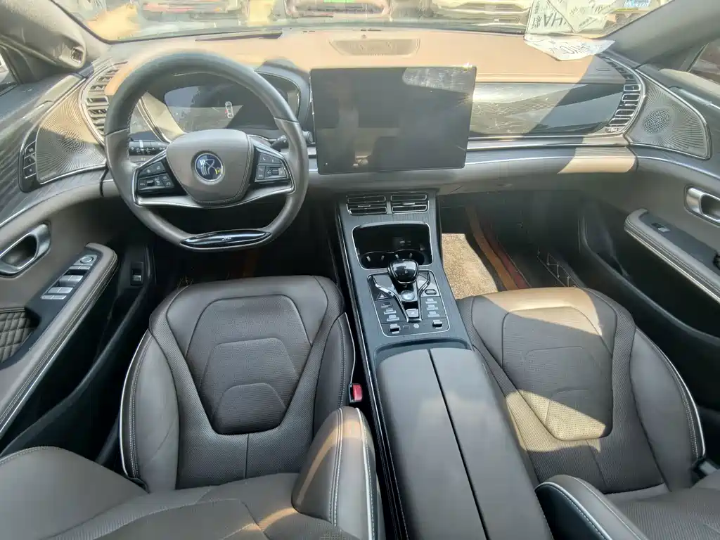 BYD Han — миниатюра 6