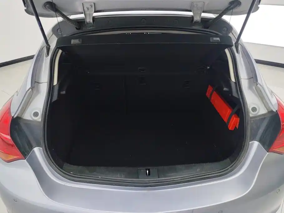 Buick Excelle — миниатюра 4