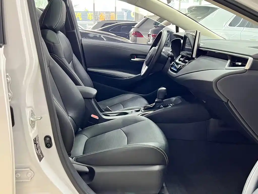Toyota Corolla 1.2T Elite Edition, фото 18