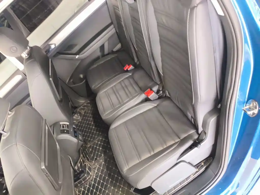 Volkswagen Touran — миниатюра 17