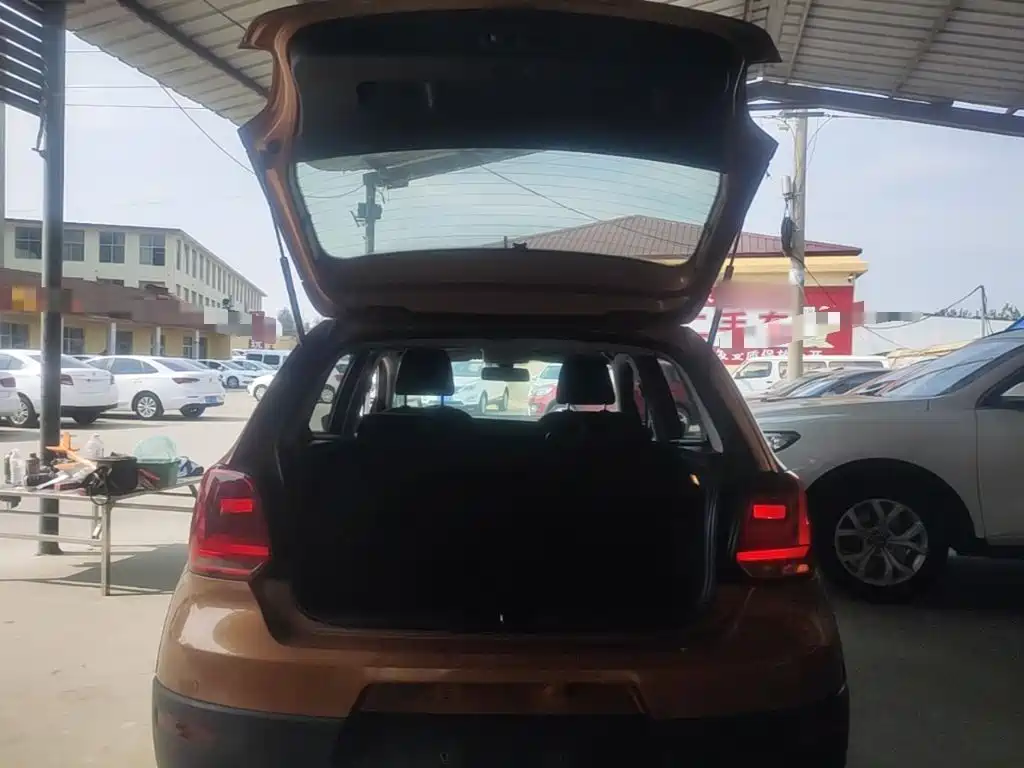 Volkswagen Polo — миниатюра 19