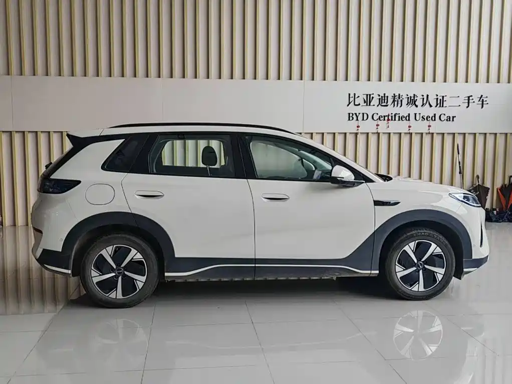 BYD Sealion 05 EV — миниатюра 8