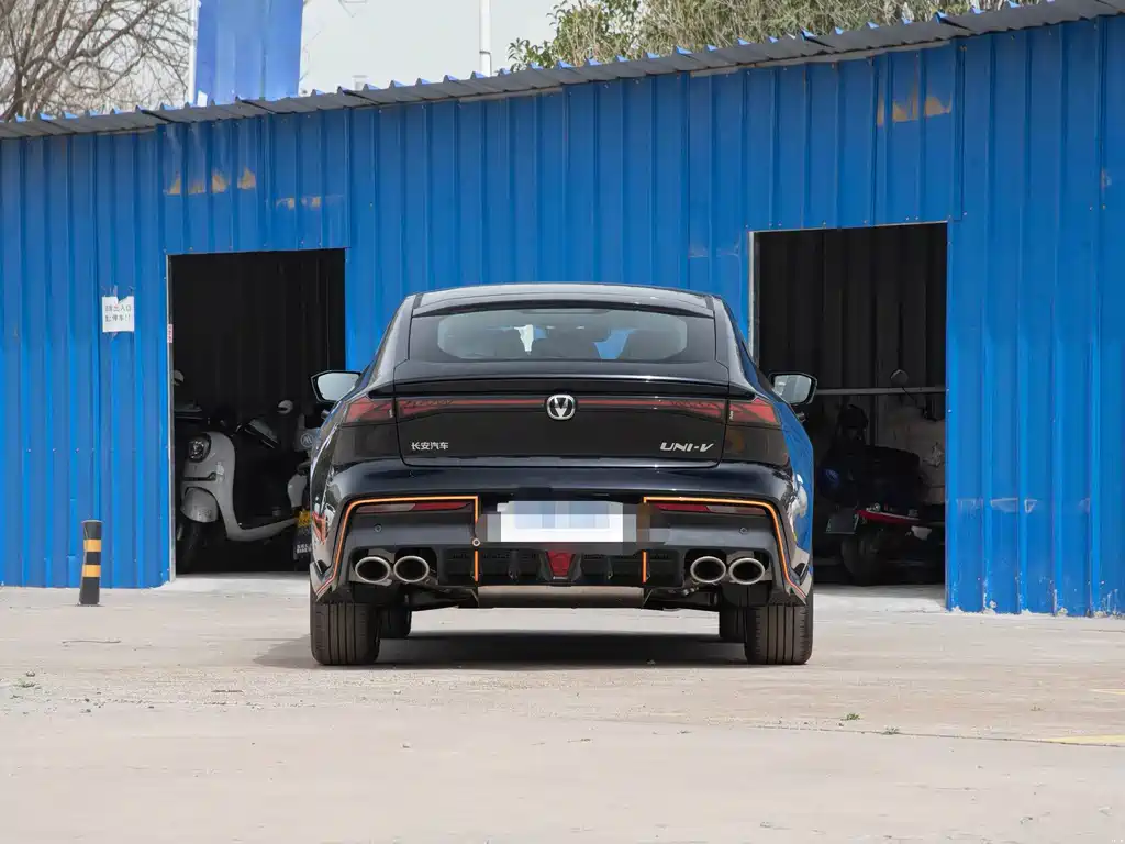 Changan UNI-V — миниатюра 6
