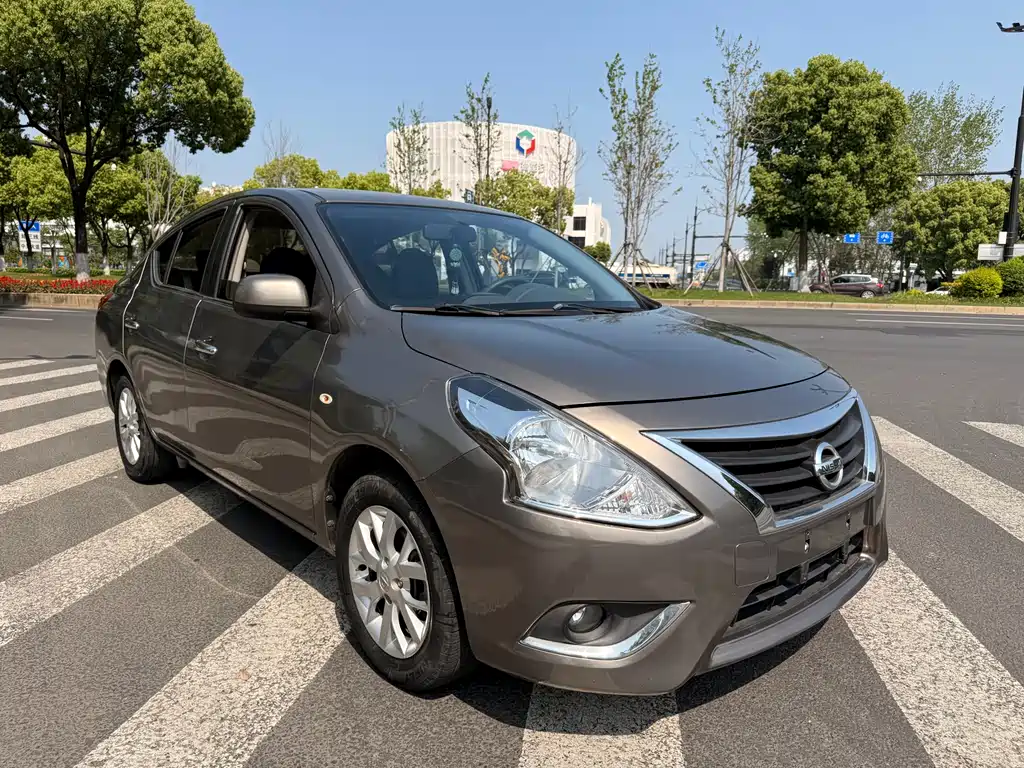 Nissan Sunny 2015 1.5XE CVT Comfort
