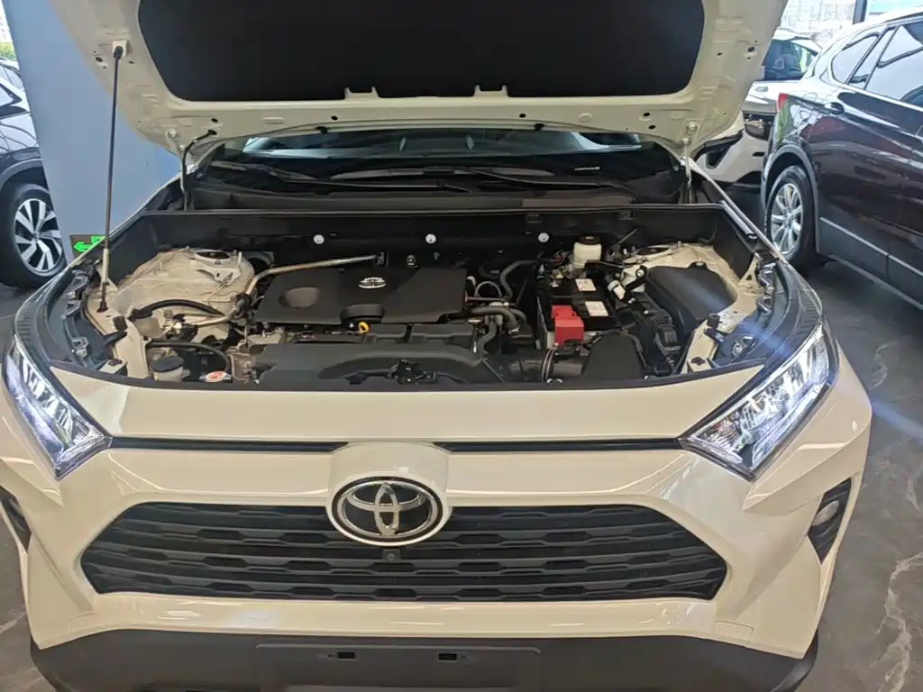 Toyota RAV4 — миниатюра 20