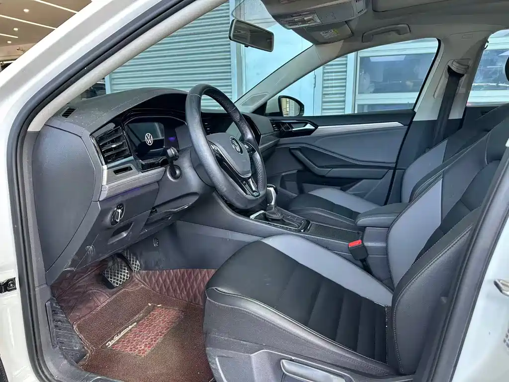 Volkswagen Sagitar — миниатюра 4