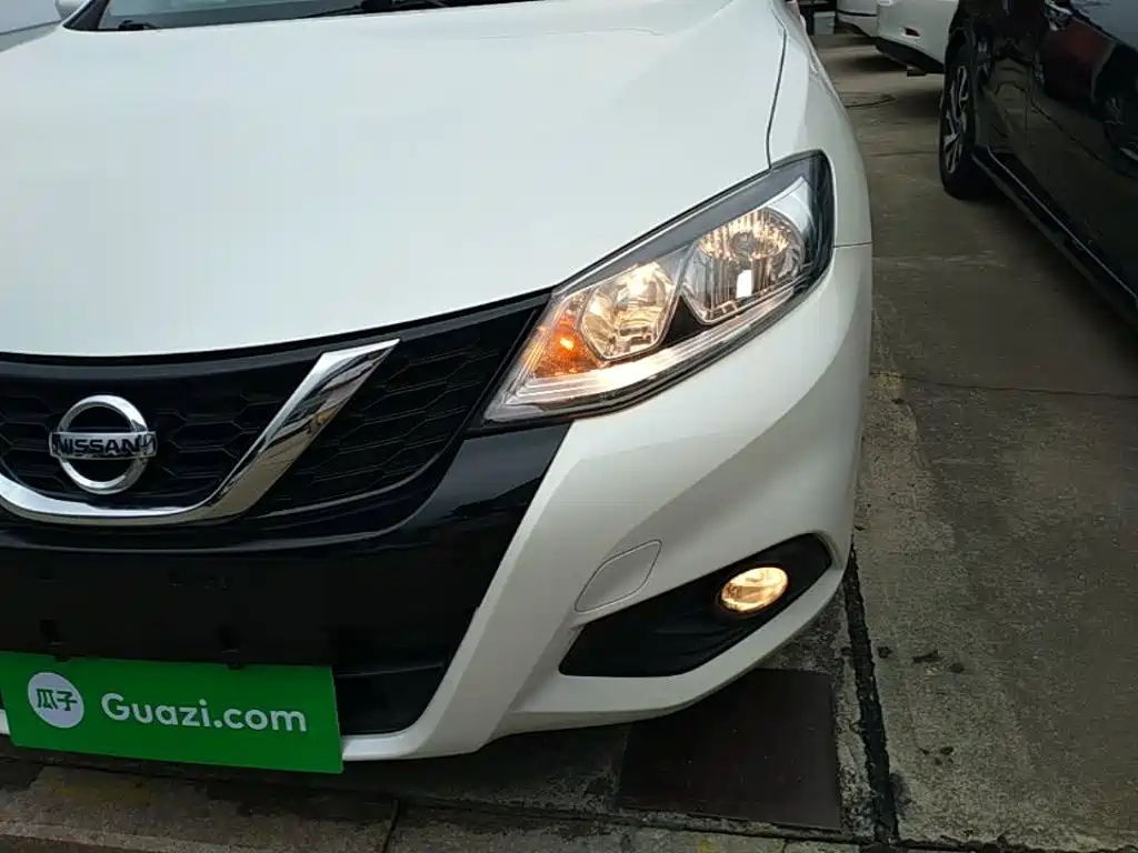 Nissan Tiida — миниатюра 24