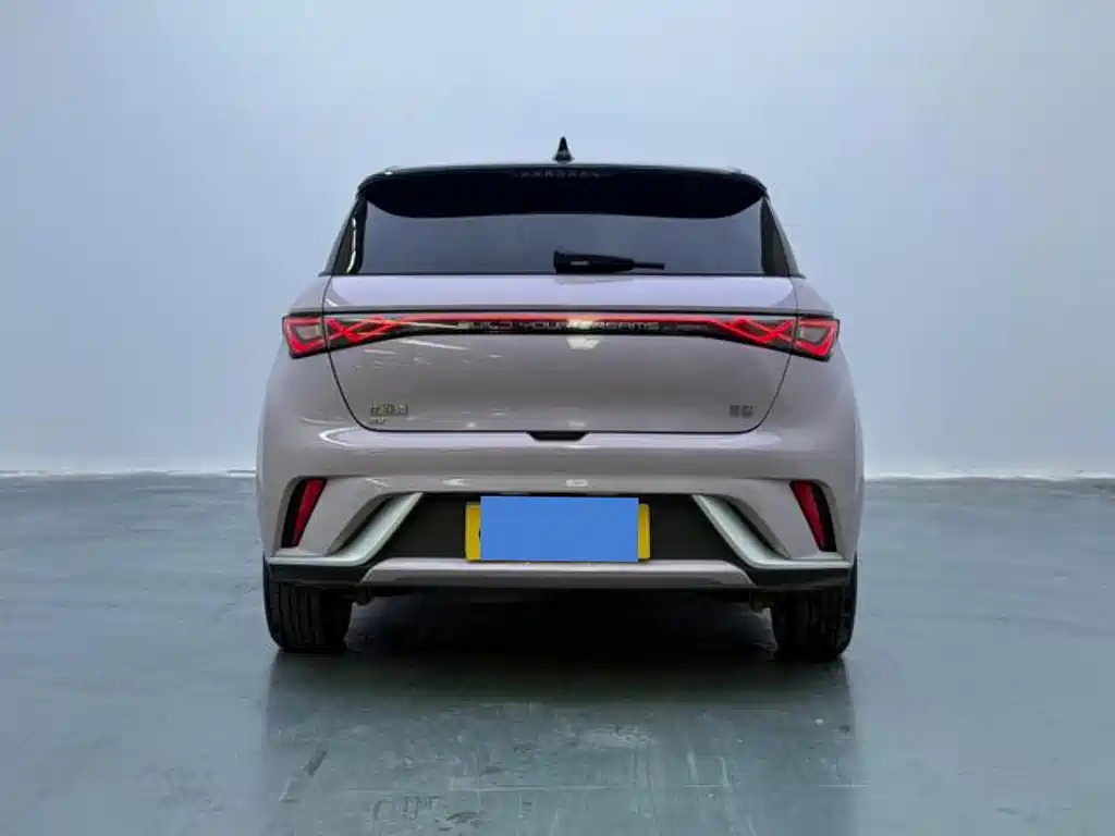 BYD Dolphin — миниатюра 6
