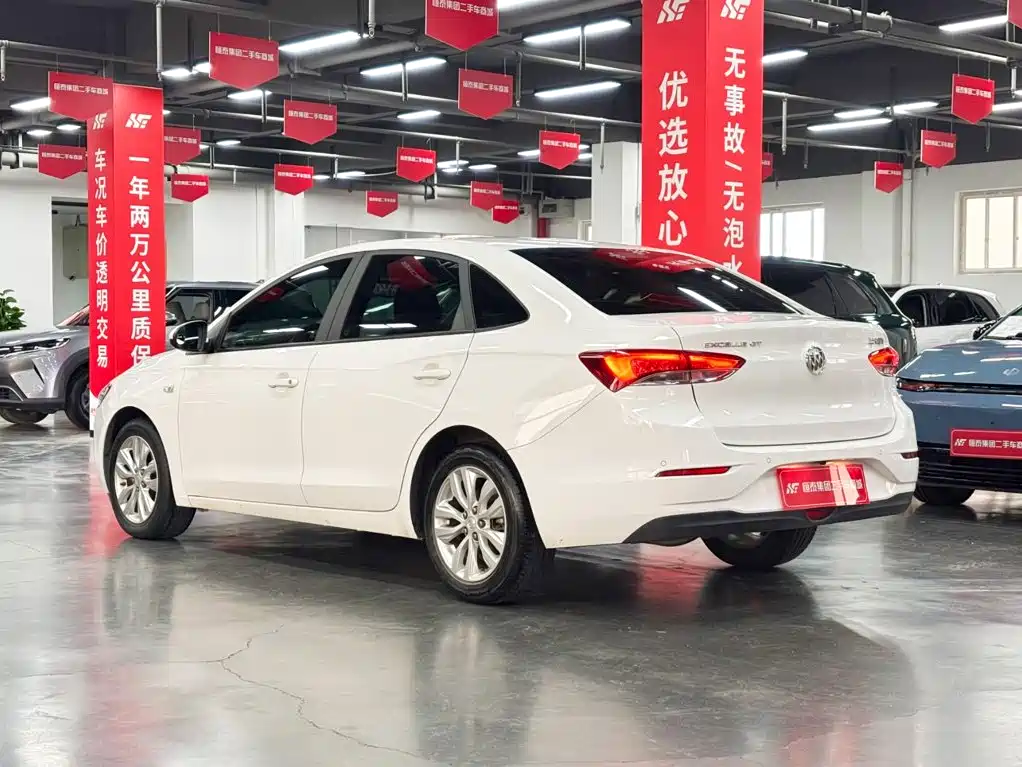Buick Excelle — миниатюра 4