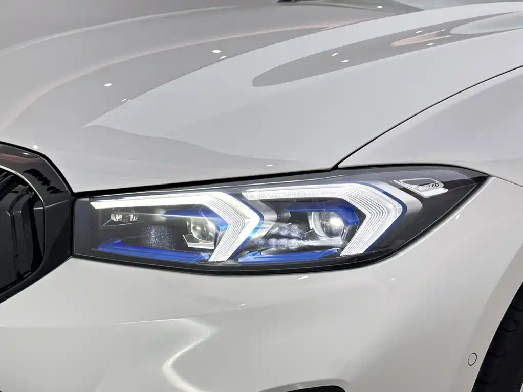 BMW i3 — миниатюра 18