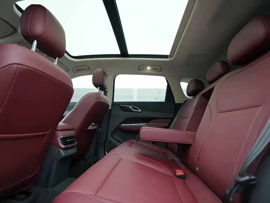 Hongqi Hongqi HS3 PHEV — миниатюра 20