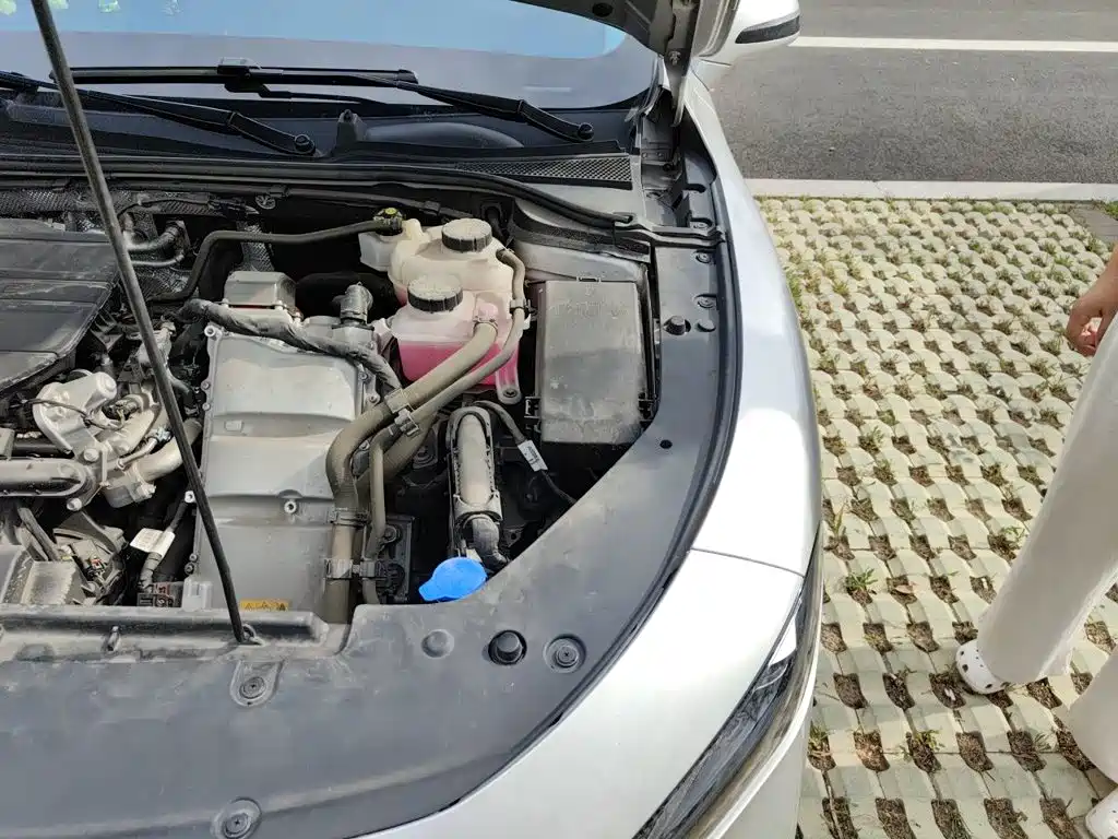 Roewe D7 — миниатюра 21