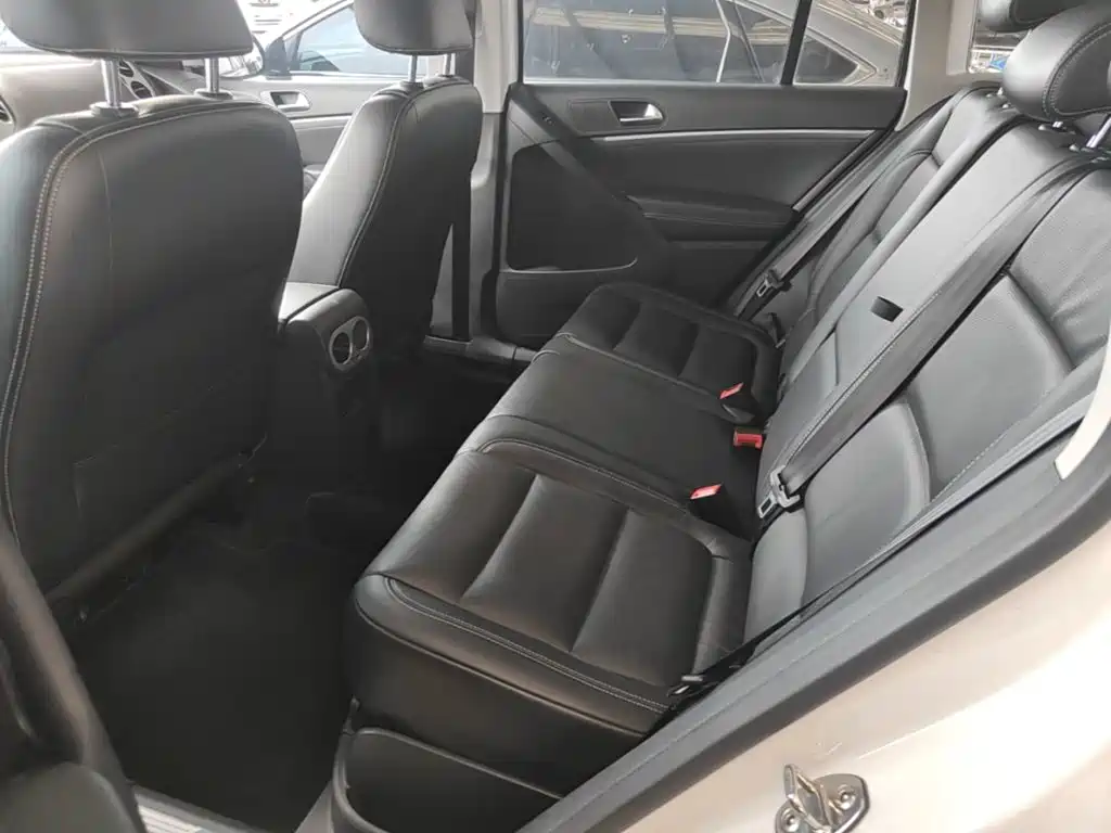 Volkswagen Tiguan — миниатюра 17