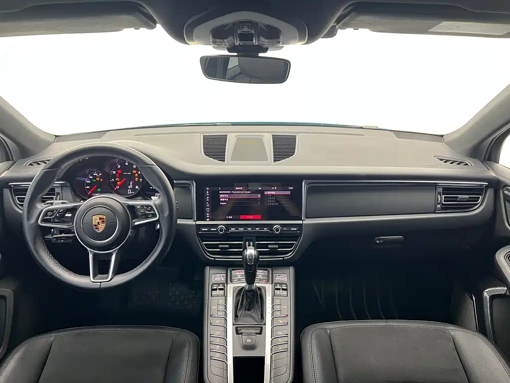 Porsche Macan — миниатюра 15