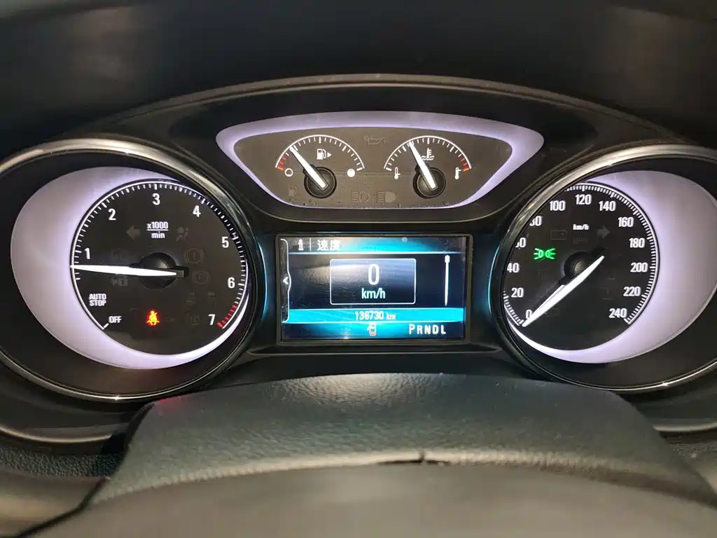 Buick Envision Plus — миниатюра 8