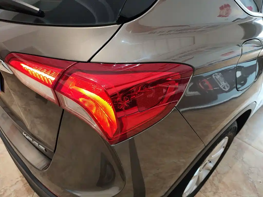 Buick Envision Plus — миниатюра 24