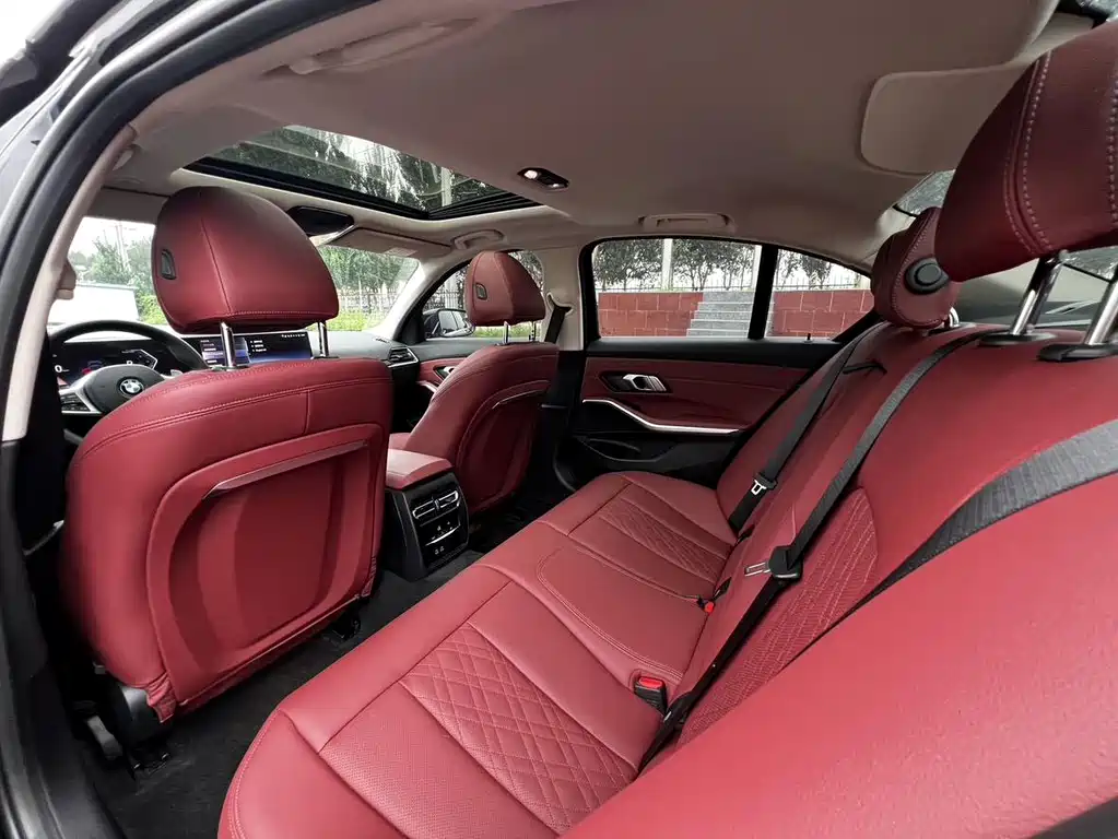 BMW 3 Series — миниатюра 12