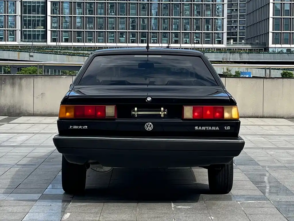 Volkswagen Santana Classic — миниатюра 5