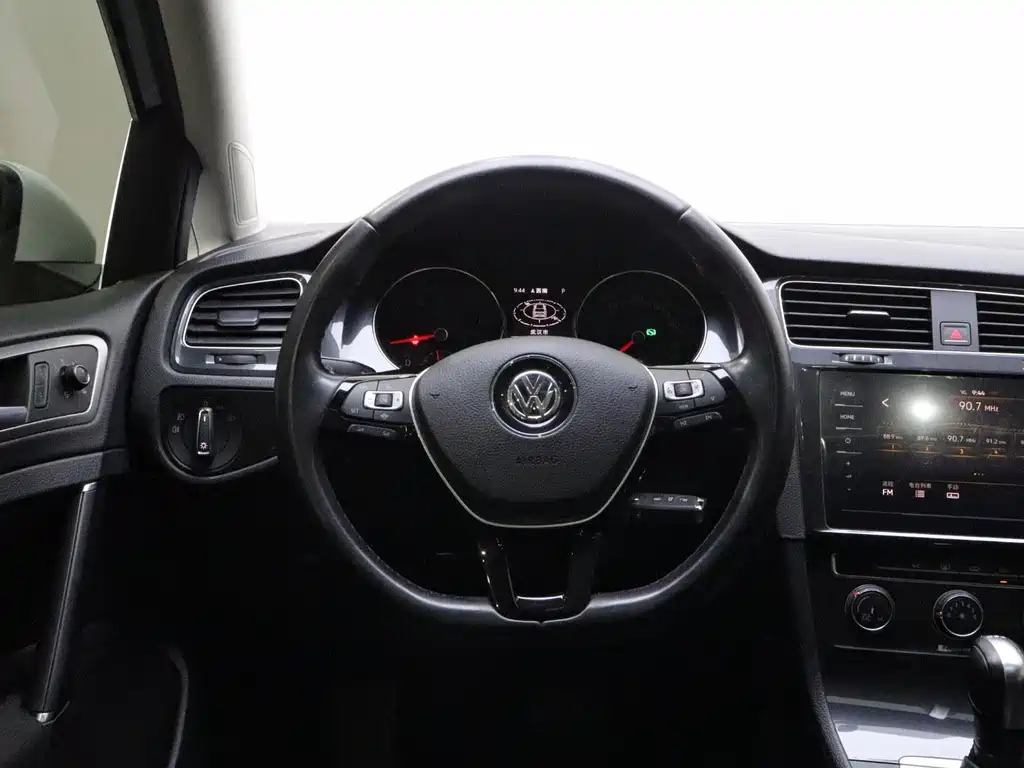 Volkswagen Golf — миниатюра 15
