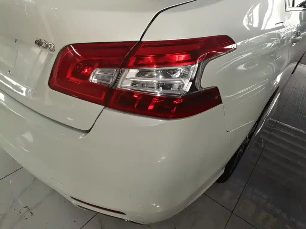 Peugeot 408 — миниатюра 8