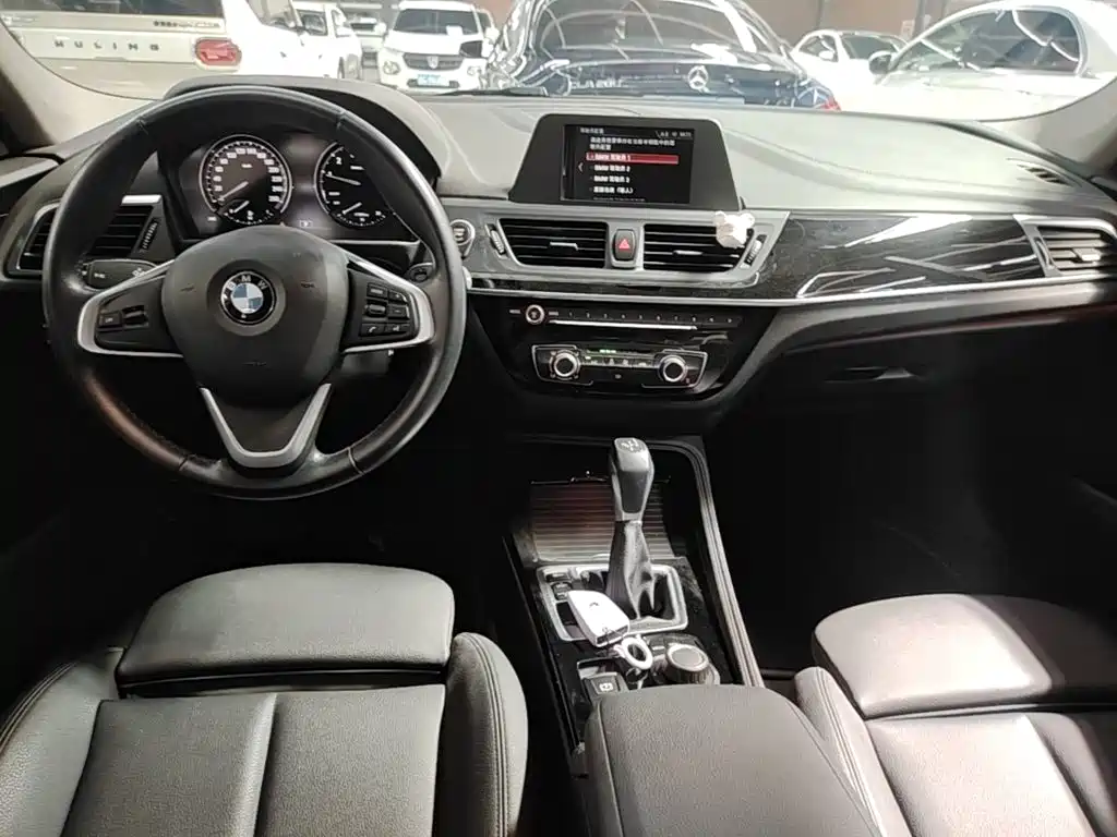 BMW 1 Series — миниатюра 10