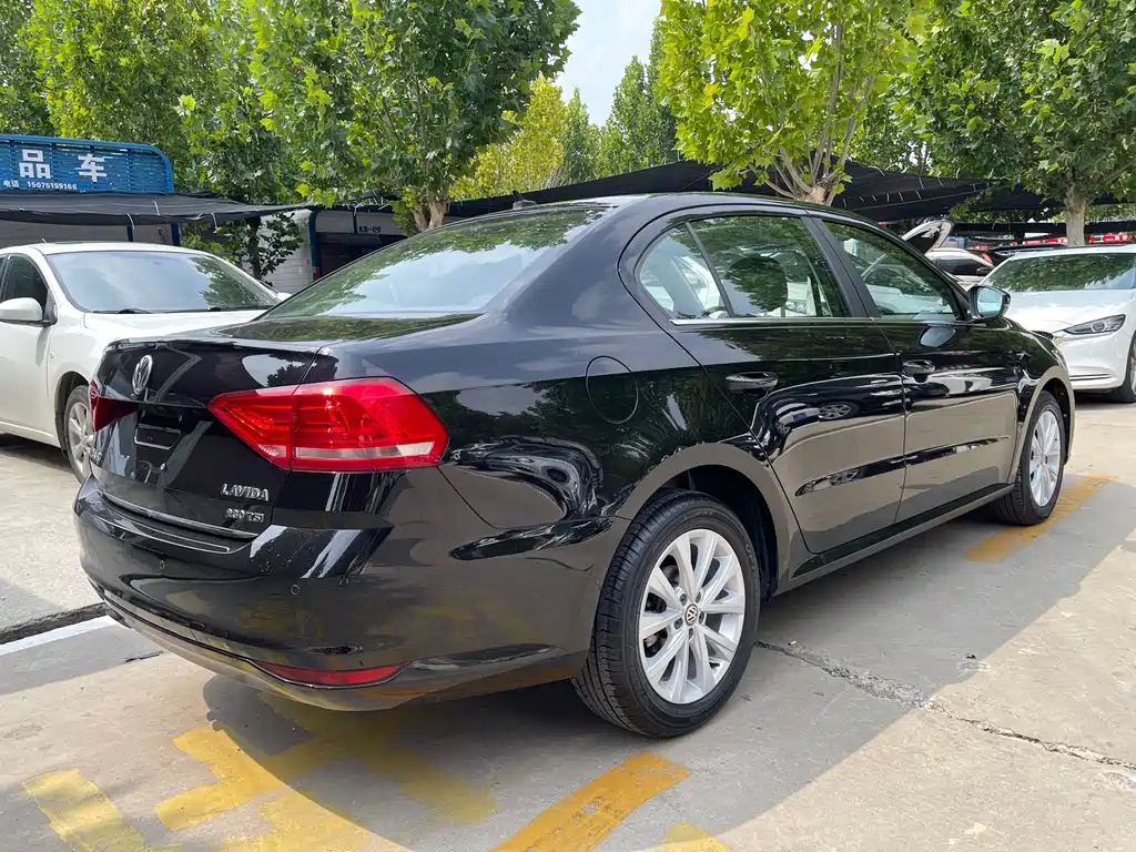Volkswagen Lavida — миниатюра 15