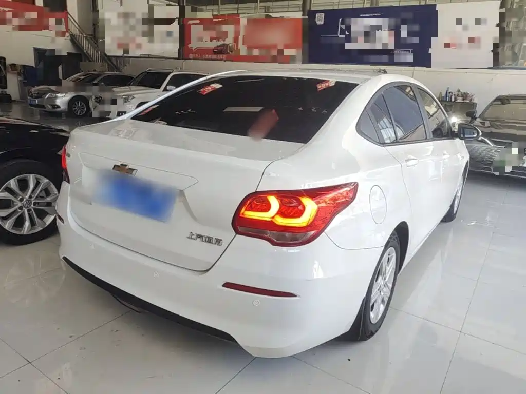 Chevrolet Cavalier — миниатюра 7