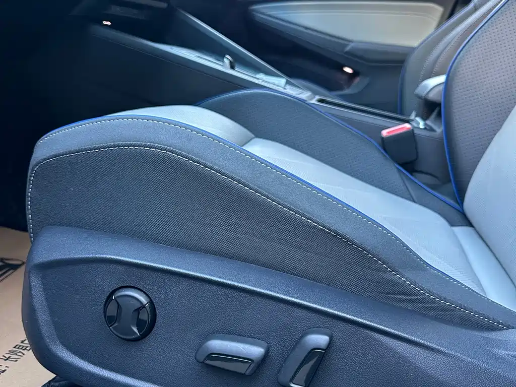 Volkswagen Golf — миниатюра 10