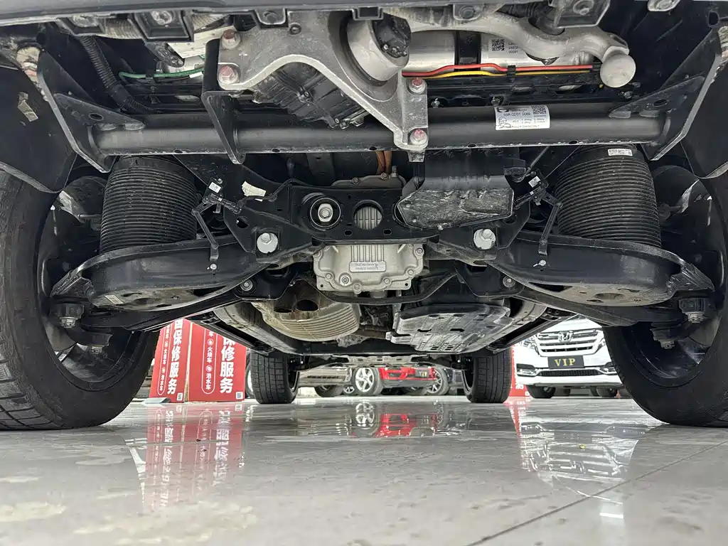 TANK TANK 700 NEW ENERGY