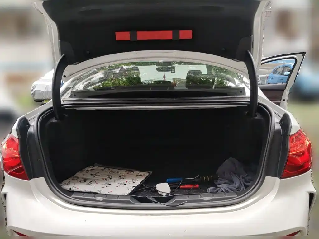 BMW 1 Series — миниатюра 10
