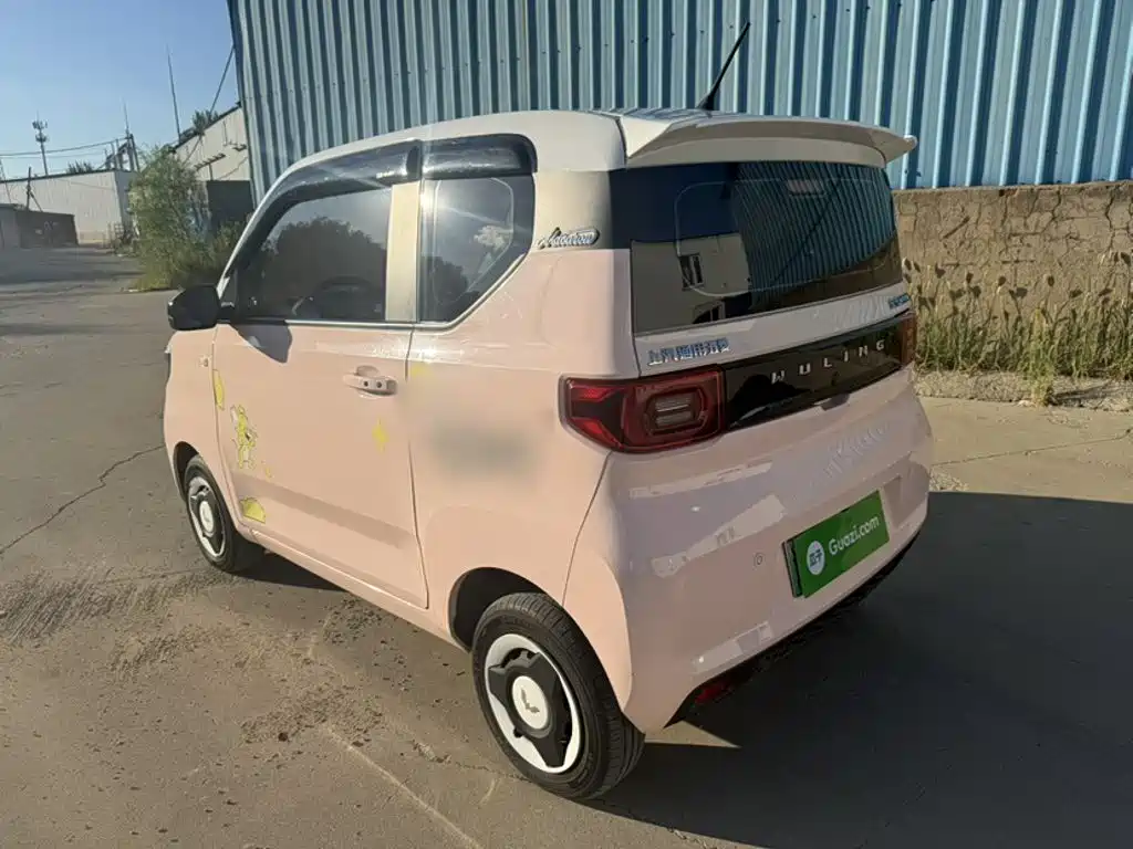 Wuling MINIEV — миниатюра 7