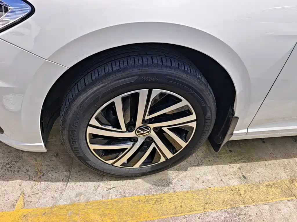 Volkswagen Lavida — миниатюра 23