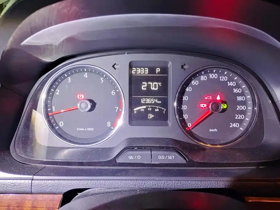 Volkswagen Lavida — миниатюра 14