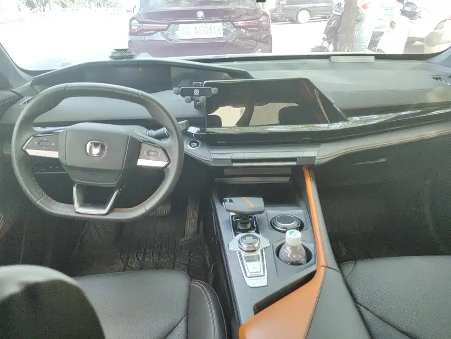 Changan UNI-V iDD — миниатюра 12