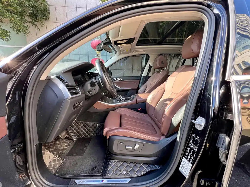 BMW X5 (Import) — миниатюра 7