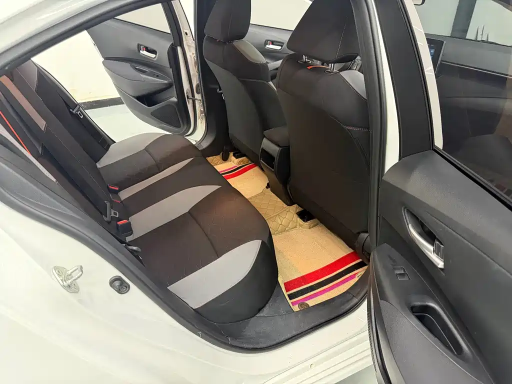 Toyota Corolla — миниатюра 20